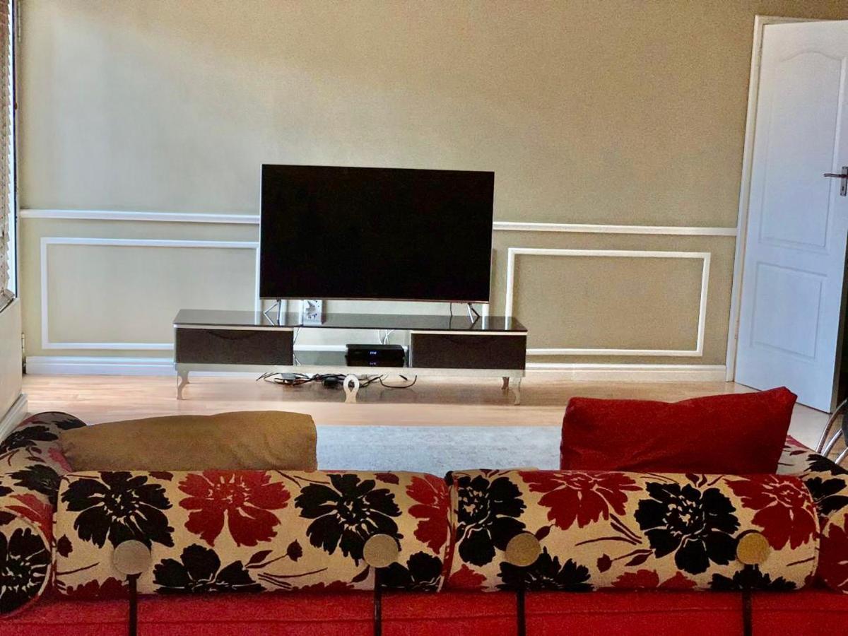 Beautiful Apartment In Century City Кейптаун Екстериор снимка