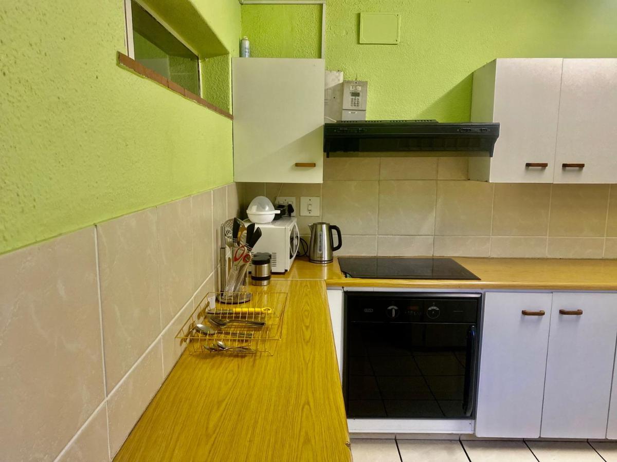 Beautiful Apartment In Century City Кейптаун Екстериор снимка
