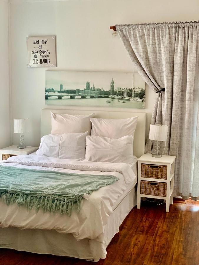 Beautiful Apartment In Century City Кейптаун Екстериор снимка