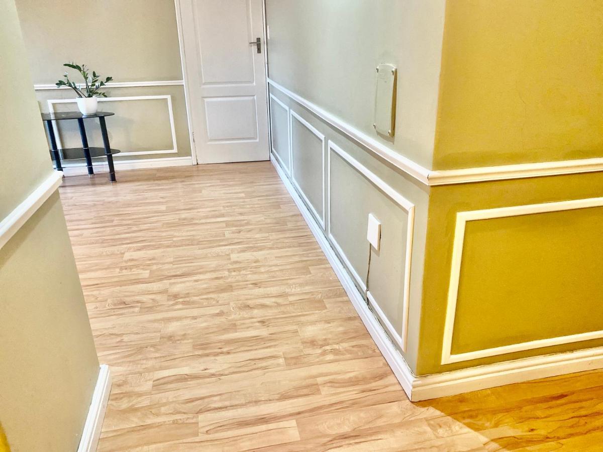 Beautiful Apartment In Century City Кейптаун Екстериор снимка